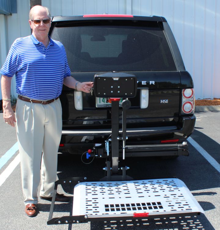 Freedom Mobility CGM350S Fully Automatic Scooter and Powerchair Auto Lift