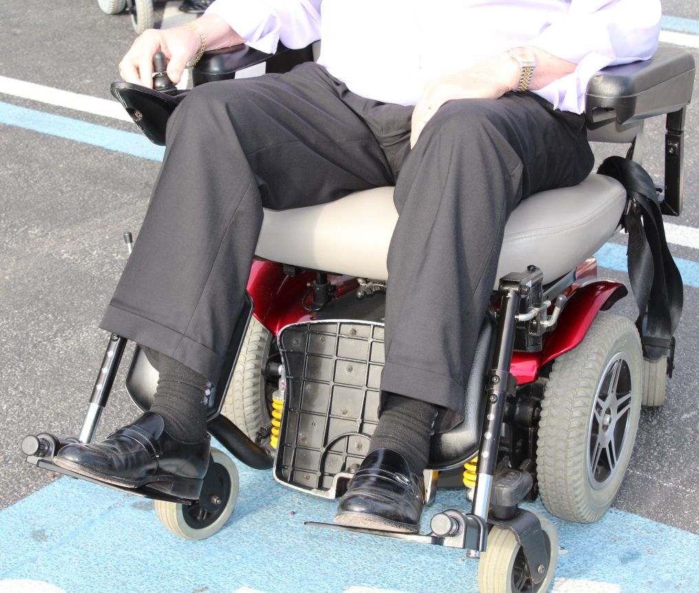 Pride Jazzy Elevating Leg Rests ELR Set