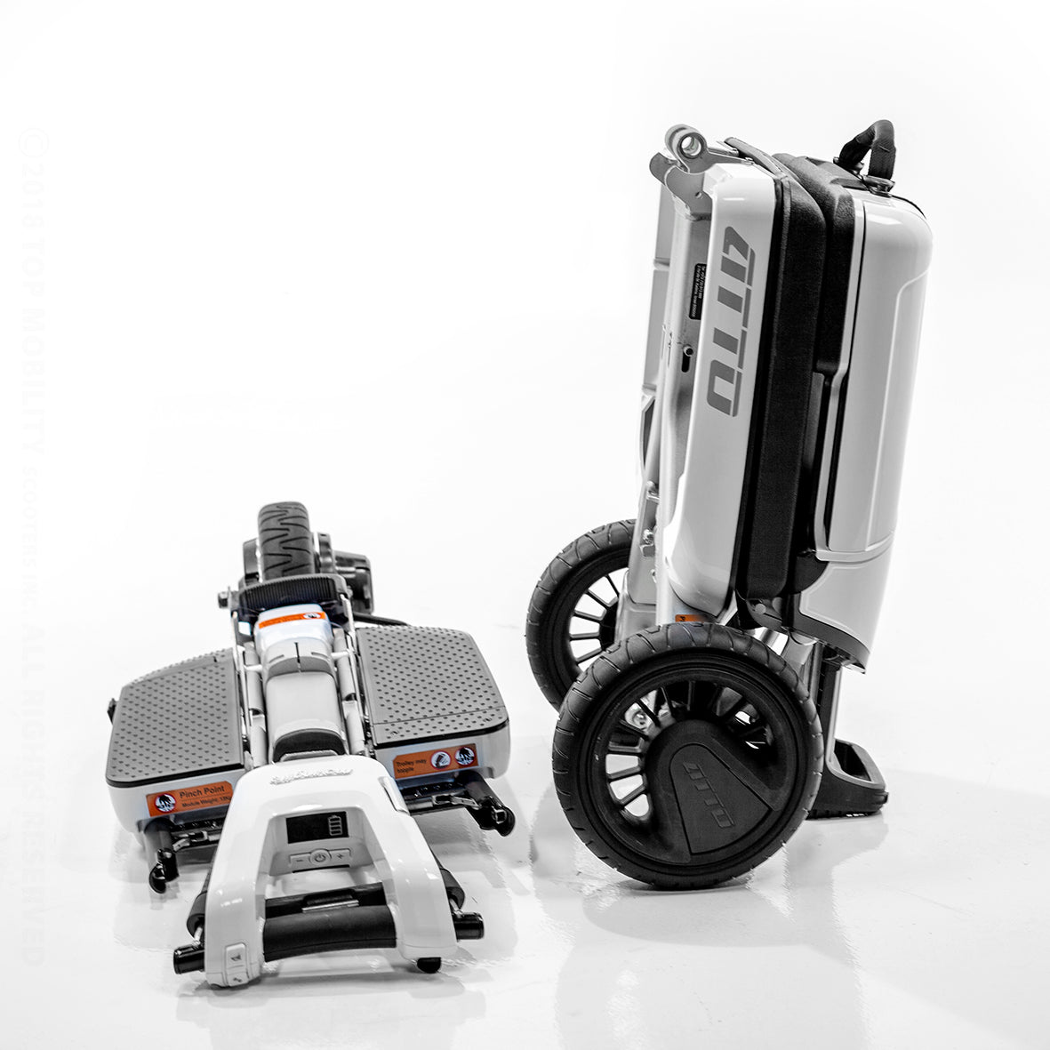 Scooter de voyage pliable classique ATTO de Movinglife