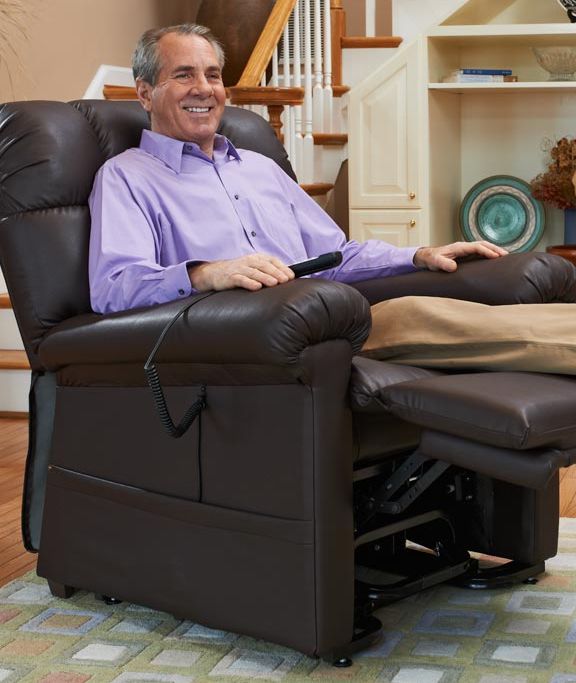 Golden Cloud PR510 Lift Chair Power Recliner with MaxiComfort in Medium/Large Size
