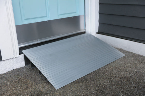 Rampe d'entrée modulaire TRANSITIONS® par EZ-ACCESS®