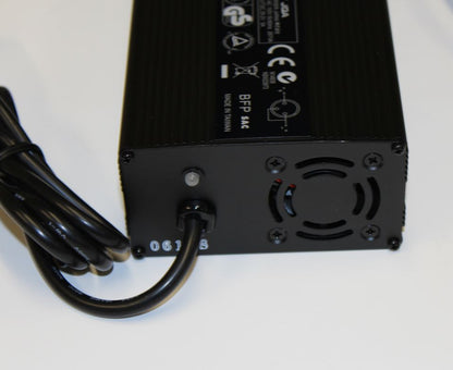 Shoprider 5 AH Off-Board Batteries Charger