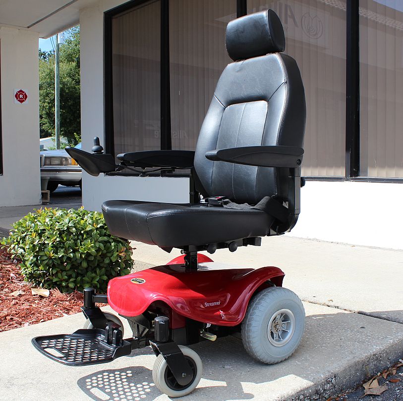 SHOPRIDER Streamer Sport Rear-Wheel Drive Power Wheelchair