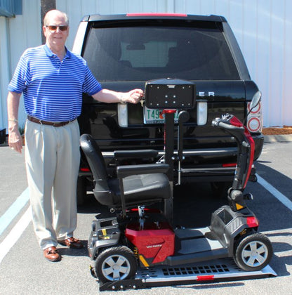 Freedom Mobility CGM350S Fully Automatic Scooter and Powerchair Auto Lift