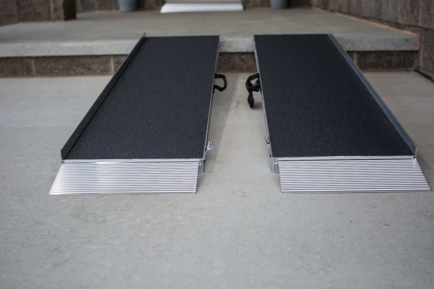 SUITCASE® Singlefold AS Ramp by EZ-ACCESS®