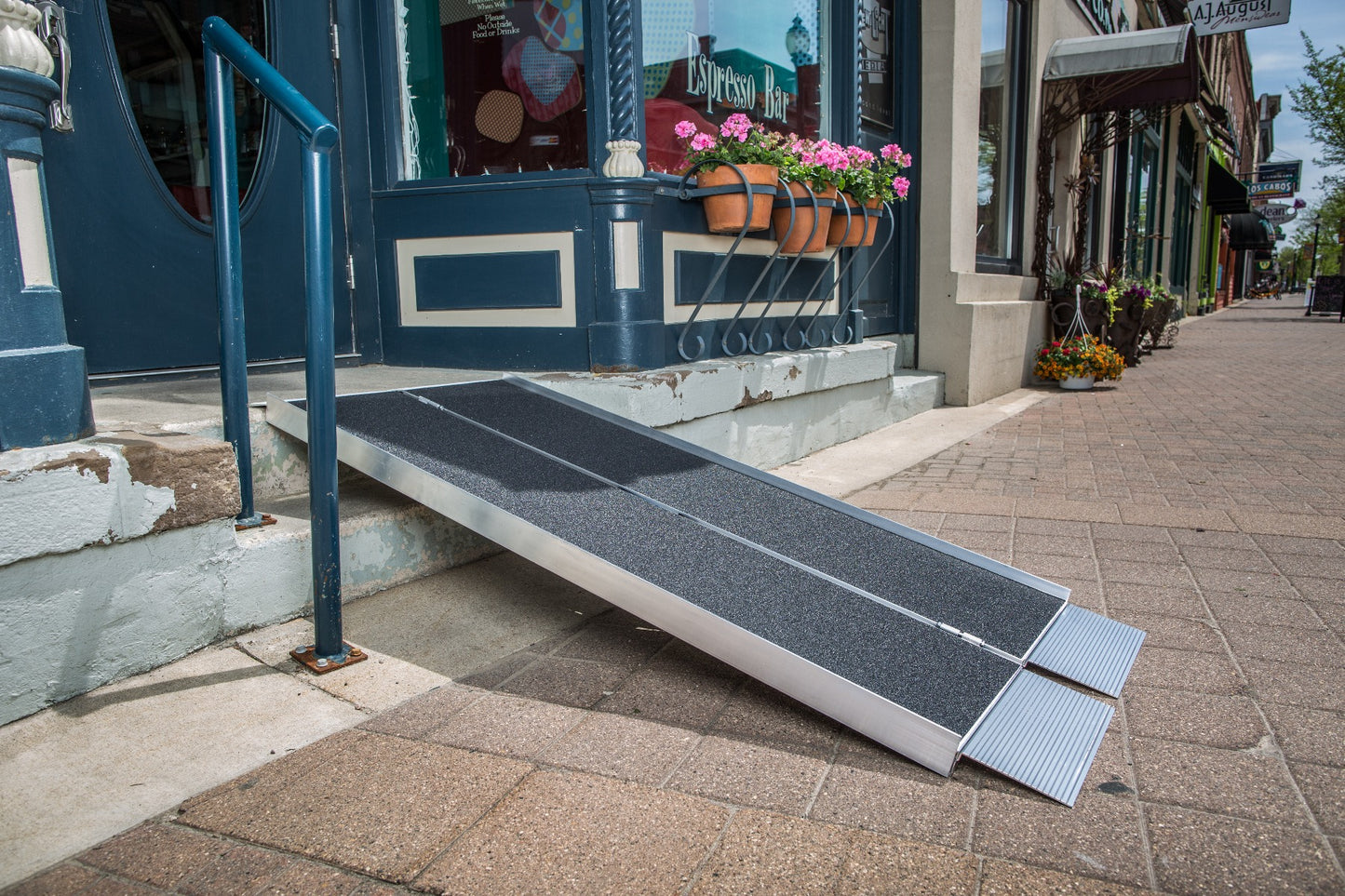 SUITCASE® Singlefold AS Ramp by EZ-ACCESS®