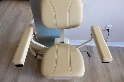 Harmar Helix Curved Stairlift