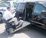 Rampa plegable manual para furgoneta Roll-A-Ramp