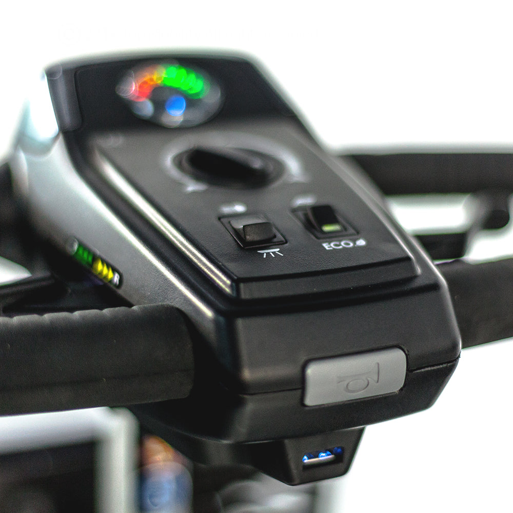 Pride S67 Revo 2.0 4-Wheel Travel Mobility Scooter Open Box Returns Showroom Model