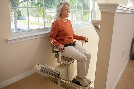 Harmar Pinnacle Heavy-duty SL600HD Stairlift