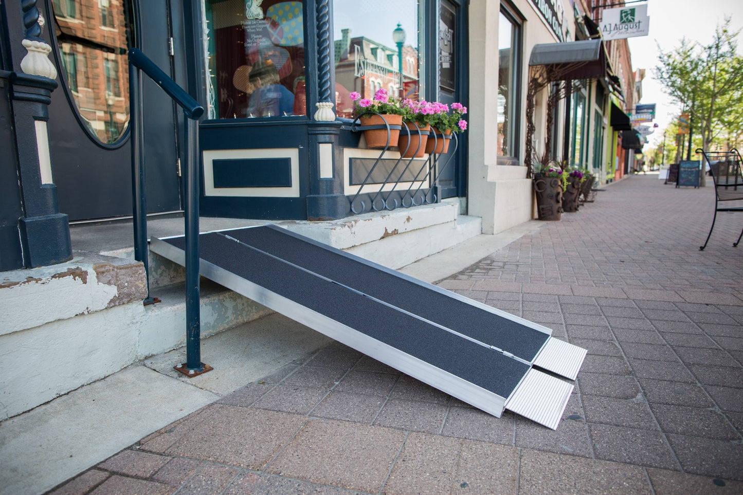 SUITCASE® Singlefold AS Ramp by EZ-ACCESS®