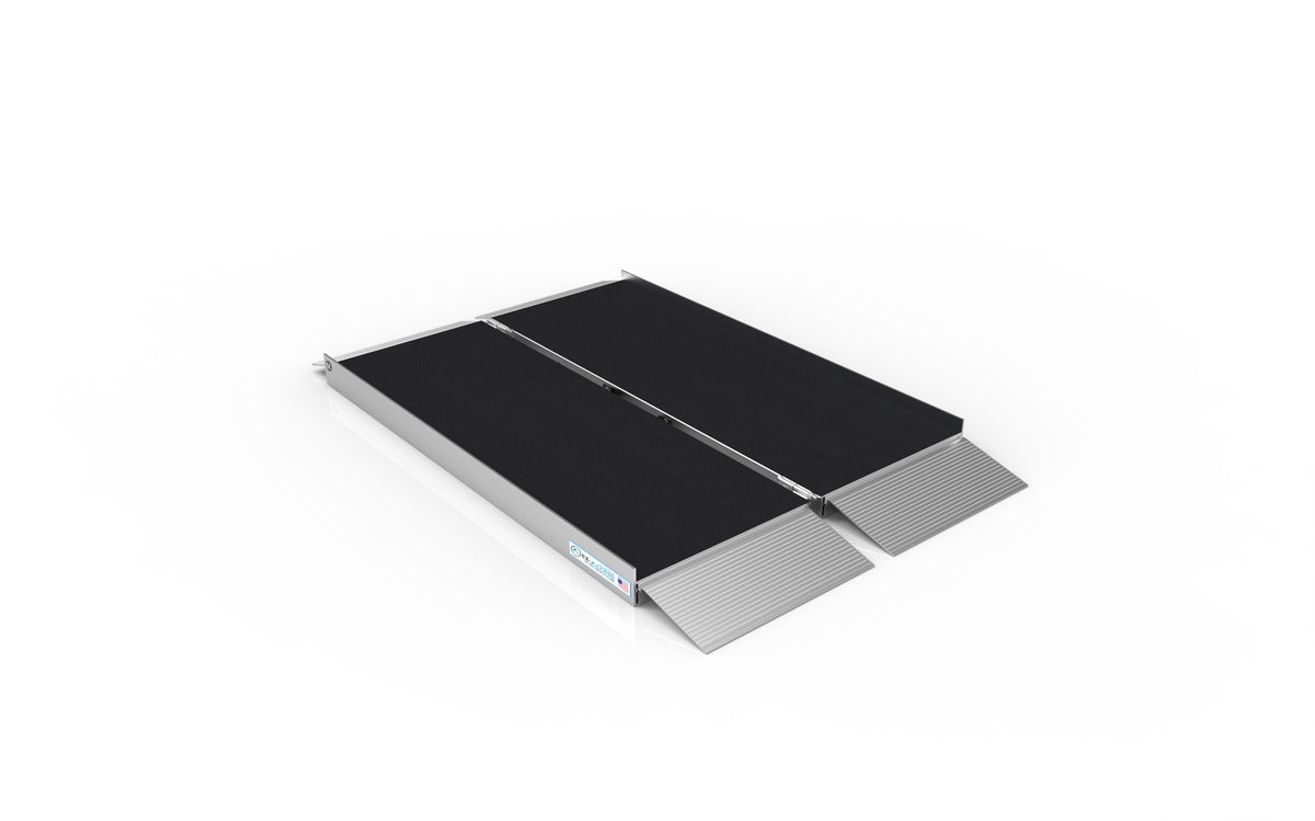 SUITCASE® Advantage Series Ramp - 4' Length