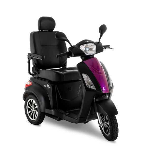 Raptor 3 Wheel Mobility Scooter R3-1700 (lifestyle) | Pride Scooters